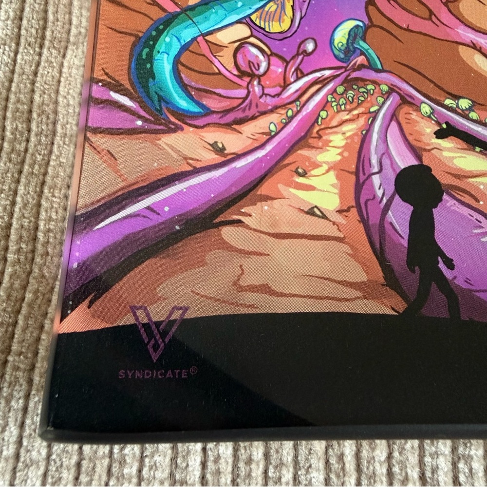 Glass Rick and Morty Cannabis Tobacco Rolling Tray - Picture 7 of 11